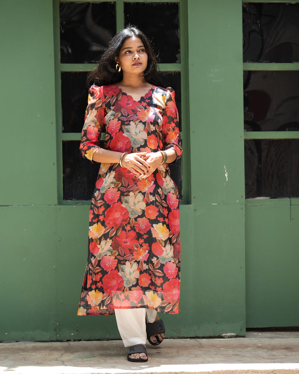 Black floral chenderi set